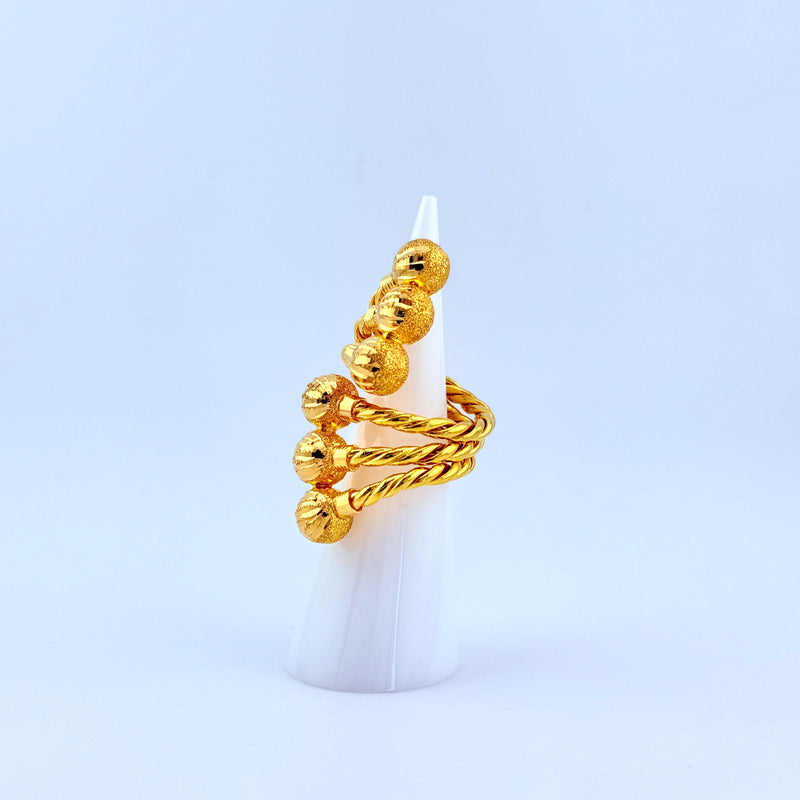 Twist 3 Row