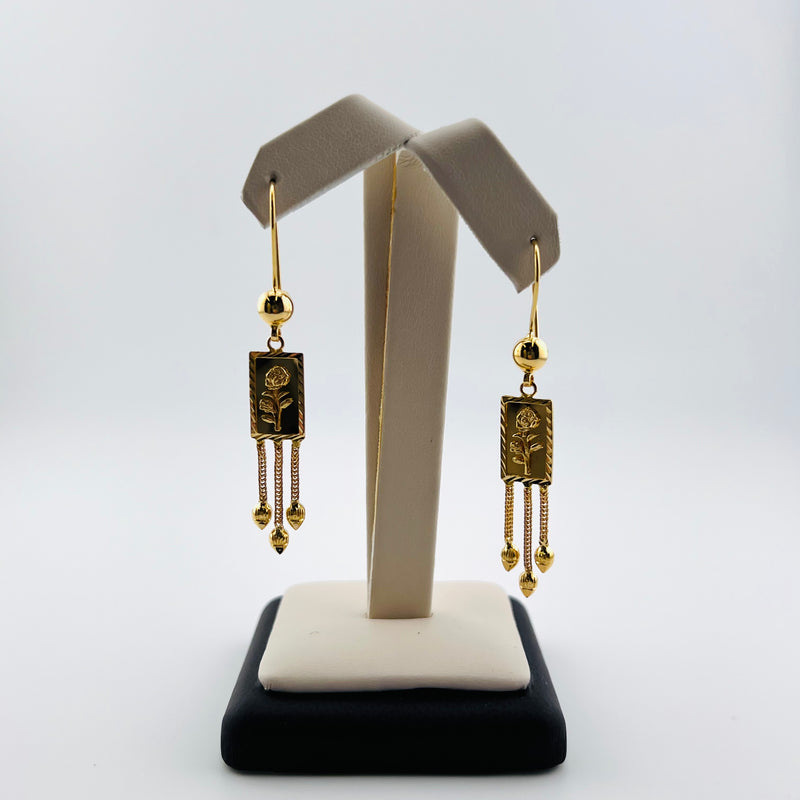 Gold Necklace Set