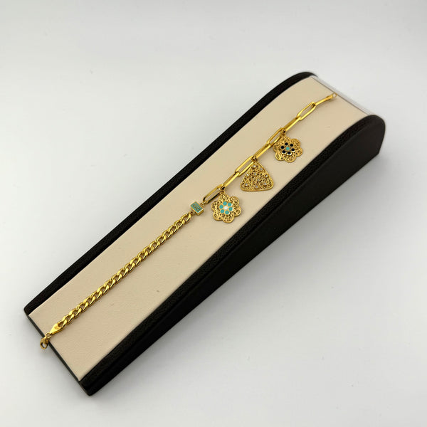 Dubai Charms