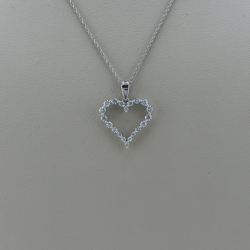 0.50 ctw Diamond Heart Necklace