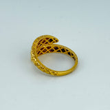21k Gold Modern Crossover Ring 2.93 grams | 204669