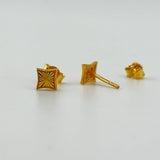 BABY STUDS 21k Gold Sunburst Earrings 1.32 grams | 204684