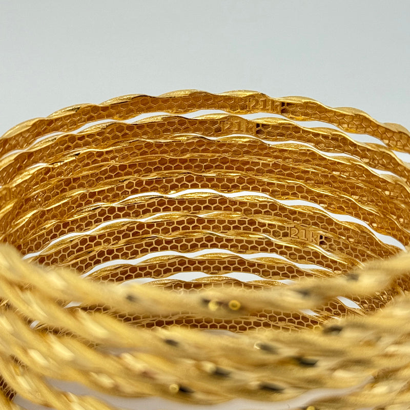 Medium Set of 12