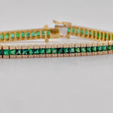18K Gold Natural Diamond & Emerald Gemstone Bracelet 17.43 grams | 205944