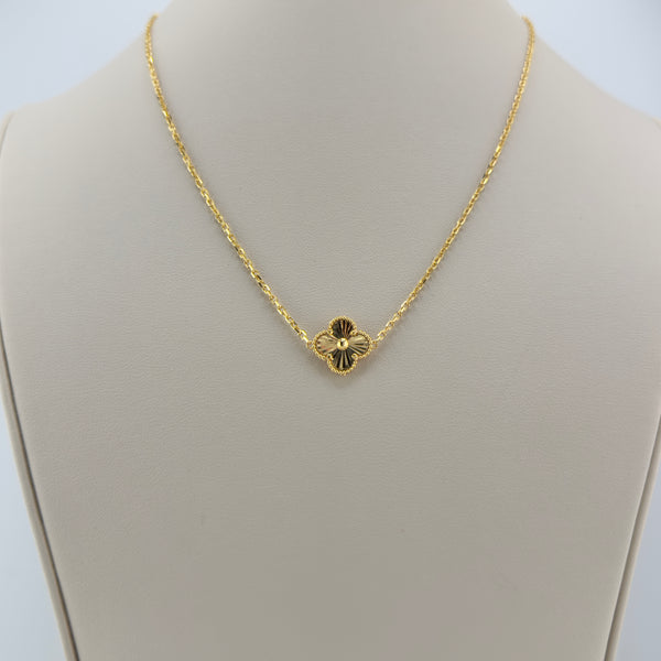 Single Clover Necklace